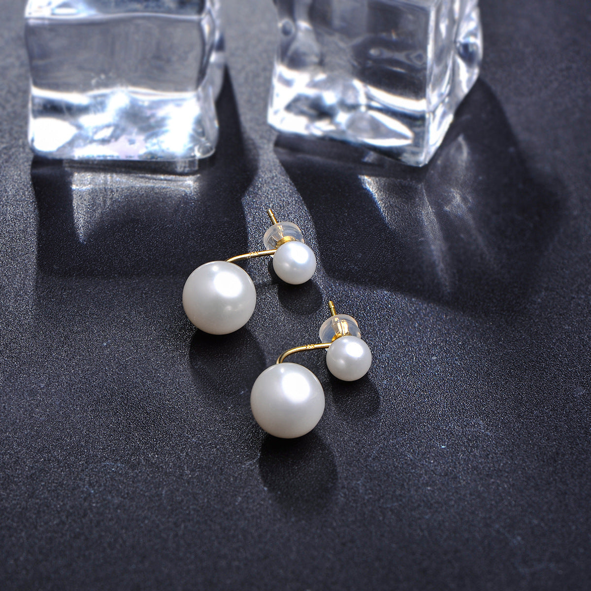 Solid 18K Gold Genuine Freshwater Pearl Bulb Earrings