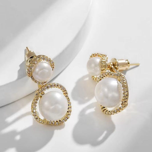 Genuine Freshwater Pearls Happy Duo Earrings