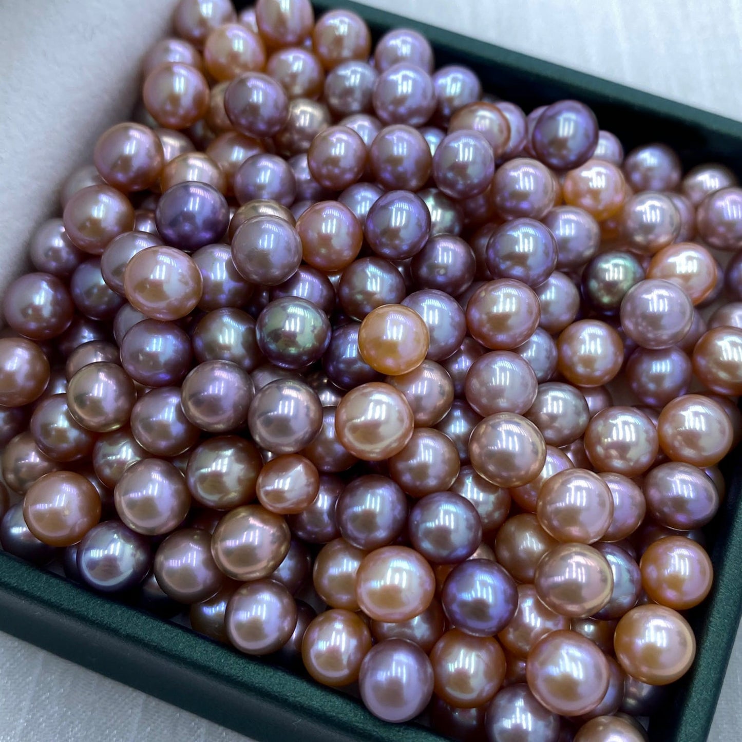 6-7mm Round Freshwater Rainbow Pearl