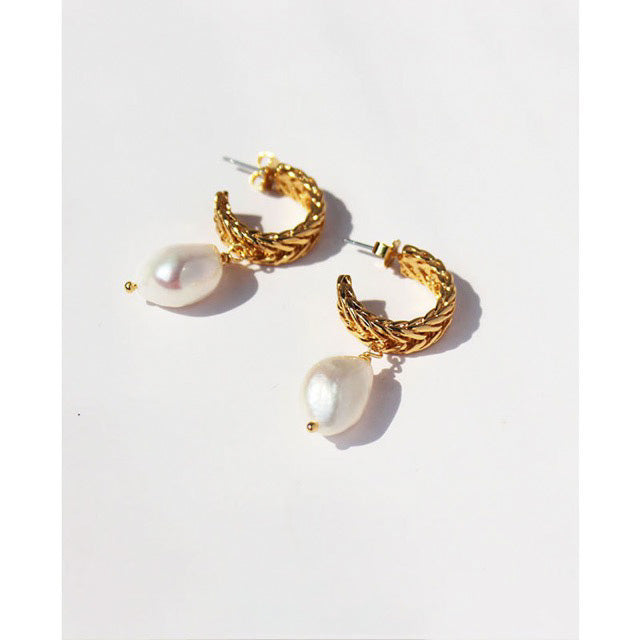 Genuine Freshwater Pearl Gloria Earring