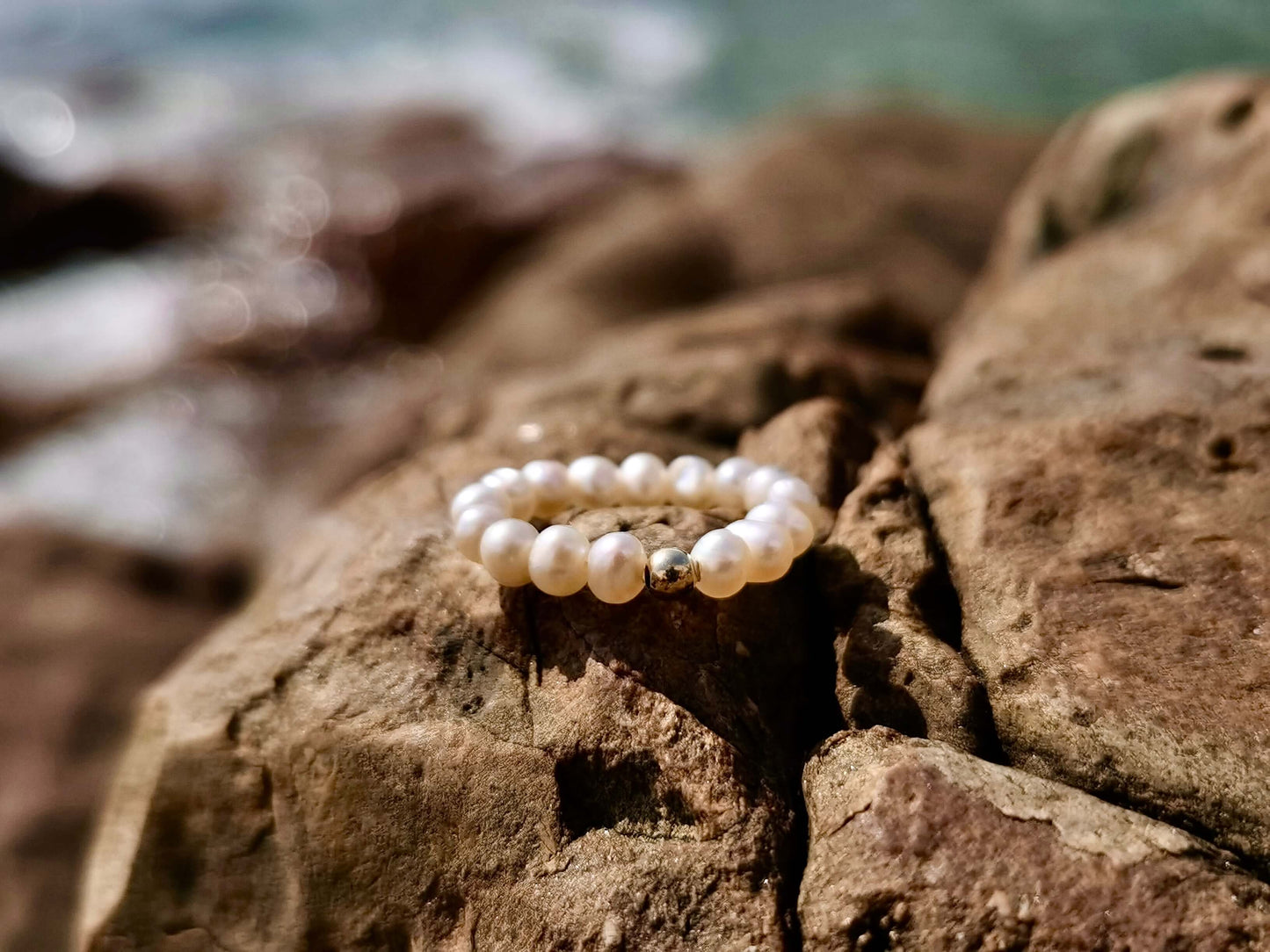 Solid 18K Gold Genuine Freshwater Pearl Rice Ring