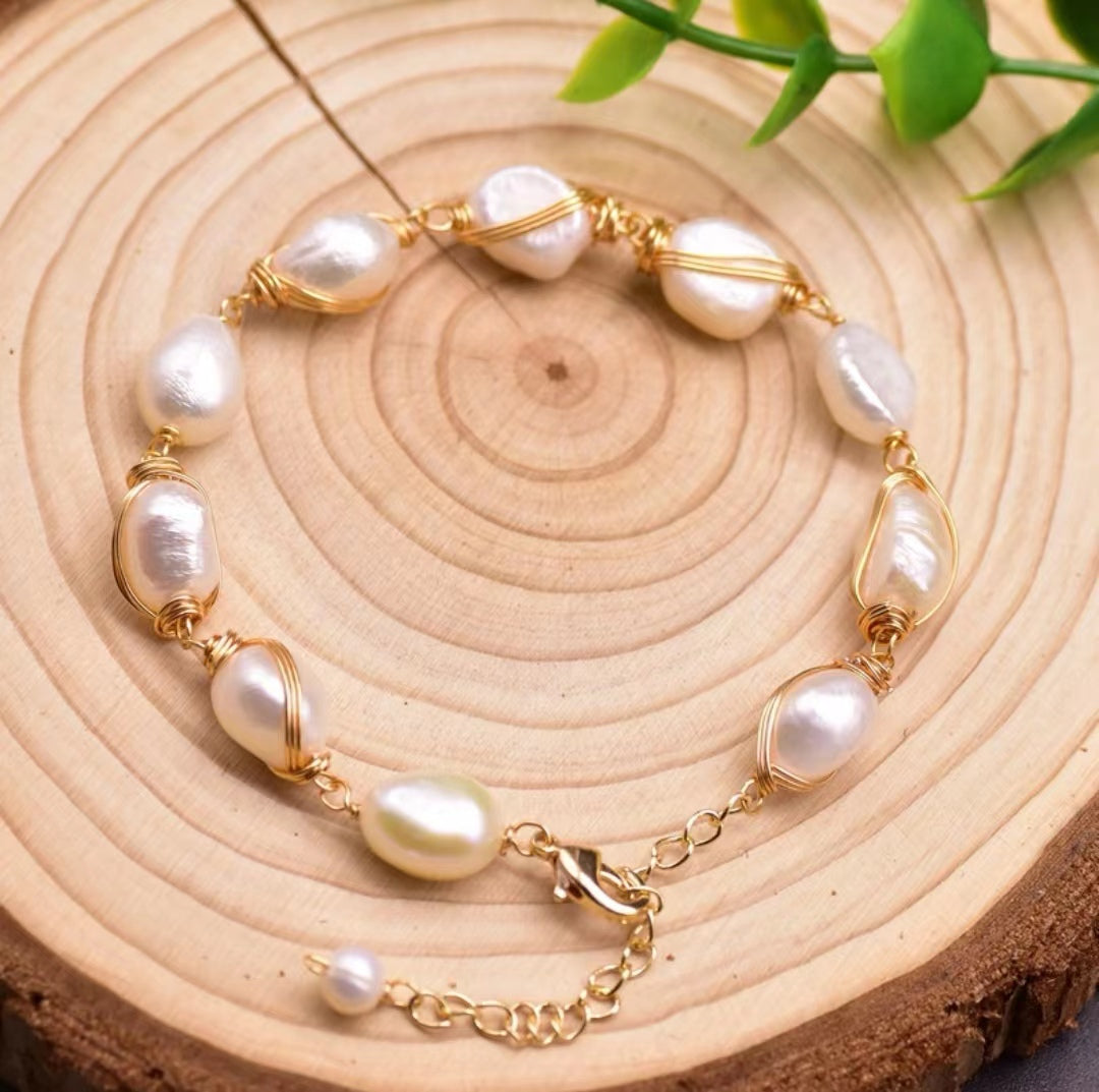 Genuine Freshwater Baroque Pearl Gaia Bracelet (Limited Edition)