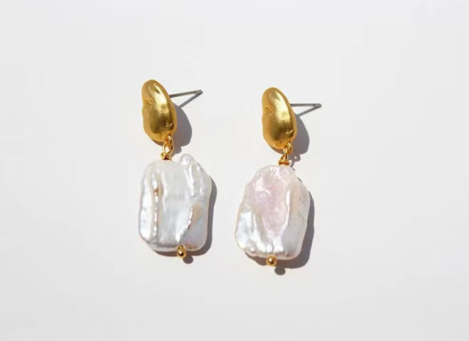 Genuine Freshwater Baroque Pearl Emma Earrings