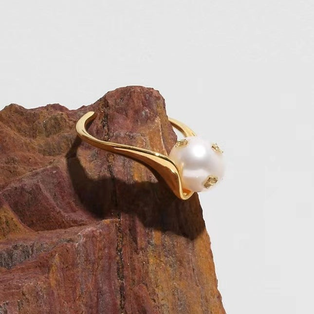 Genuine Freshwater Baroque Pearl Gold Grain Ring