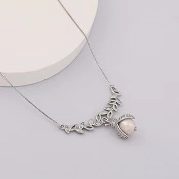 Genuine Baroque Pearl Solid S925 Silver Beetle Diamond Necklace