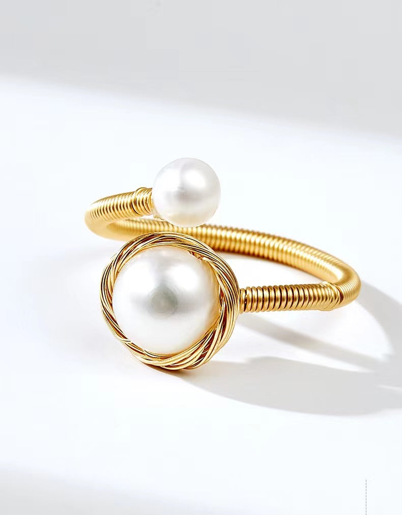 Genuine Freshwater Pearl Earth Ring