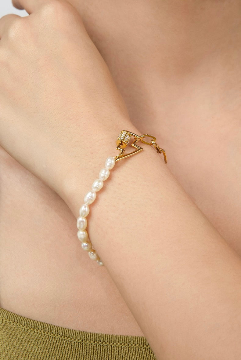 Genuine Freshwater Pearl Lightening Bracelet