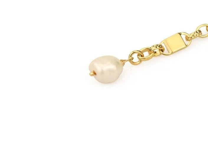 Genuine Freshwater Baroque Pearl Gold Lock Bracelet