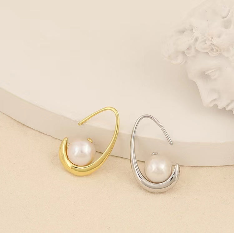 Genuine Freshwater Pearl Solid S925 Silver Cradle Earrings