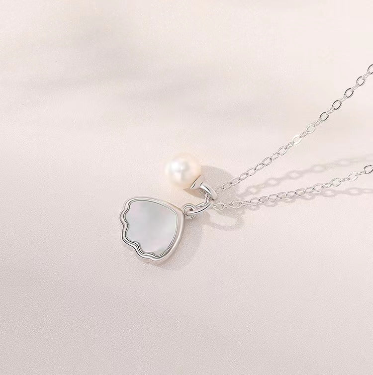 Genuine Baroque Pearl Solid S925 Silver Shell's Love Necklace